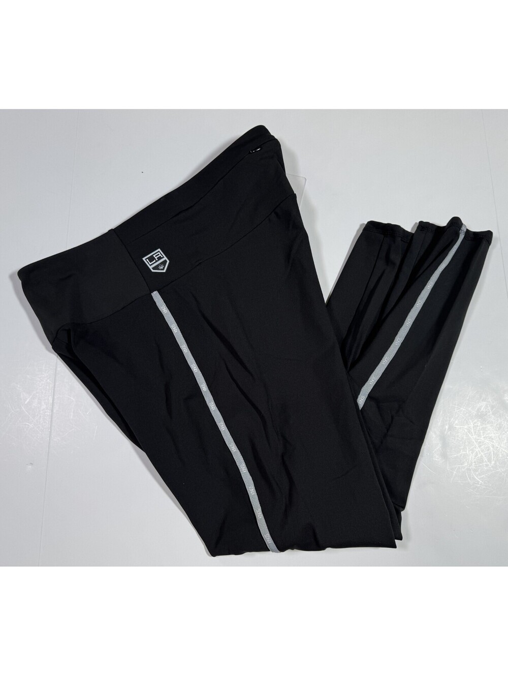 Los Angeles Kings NHL Black Leggings Women's Size 2X Wear Erin Andrews NEW NWT